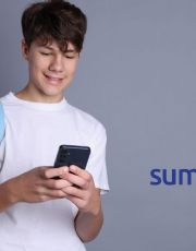 Foto descriptiva de: La otra cara de las redes: estudio señala que el apoyo emocional en línea puede reducir la ansiedad