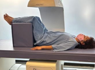 ¿Tienes bochornos? Puede ser menopausia; INPer te ofrece esto