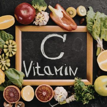 ¿Qué enfermedades ayuda a prevenir la vitamina C?