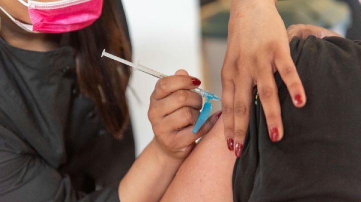 ¿Hay nexo entre la vacuna contra covid y el cáncer? Investigaciones revelan esto