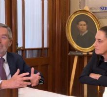 De la Fuente deja la SRE por problemas de espalda