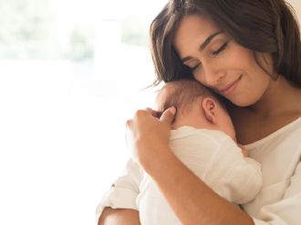 La práctica esencial para fortalecer la salud de tu bebé