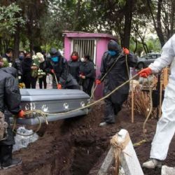 La verdad que no pudo ocultarse: el costo real de la pandemia de covid en México