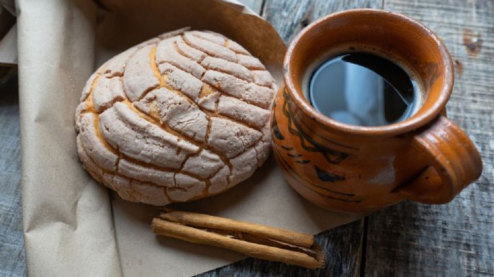 ¿Qué le pasa a tu cuerpo si desayunas café y pan todos los días?