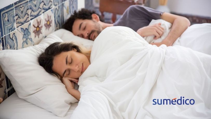 Dormir a la Noruega: la práctica que debes adoptar con tu pareja