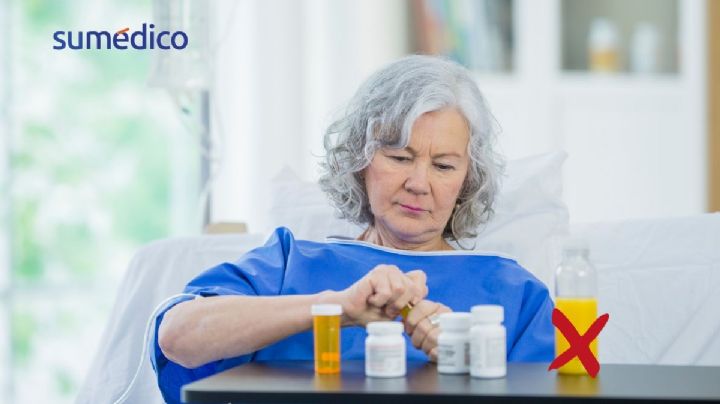 ¿Qué bebidas NO debes utilizar para tomar tus medicamentos?