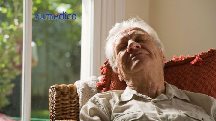 Siestas largas, una señal de alerta en adultos mayores, según Harvard