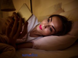 ¿Qué consecuencias para la salud tiene el dormirse tarde durante la noche?