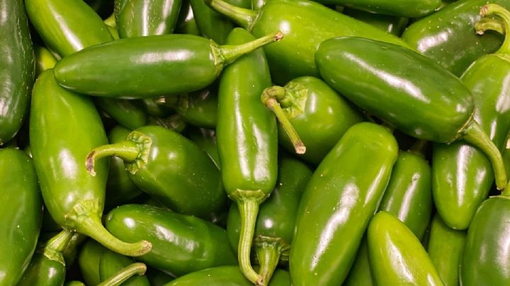 FDA ahora alerta por chiles jalapeños de México y los vincula con salmonela